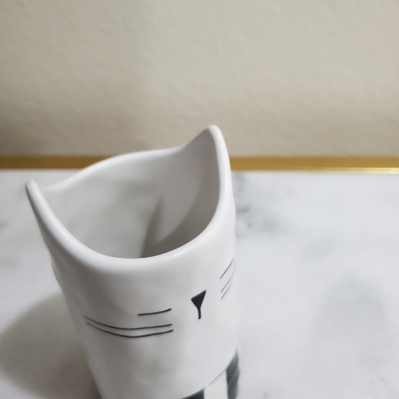 IKEA Black and White Cat Vase - Picture 7 of 7